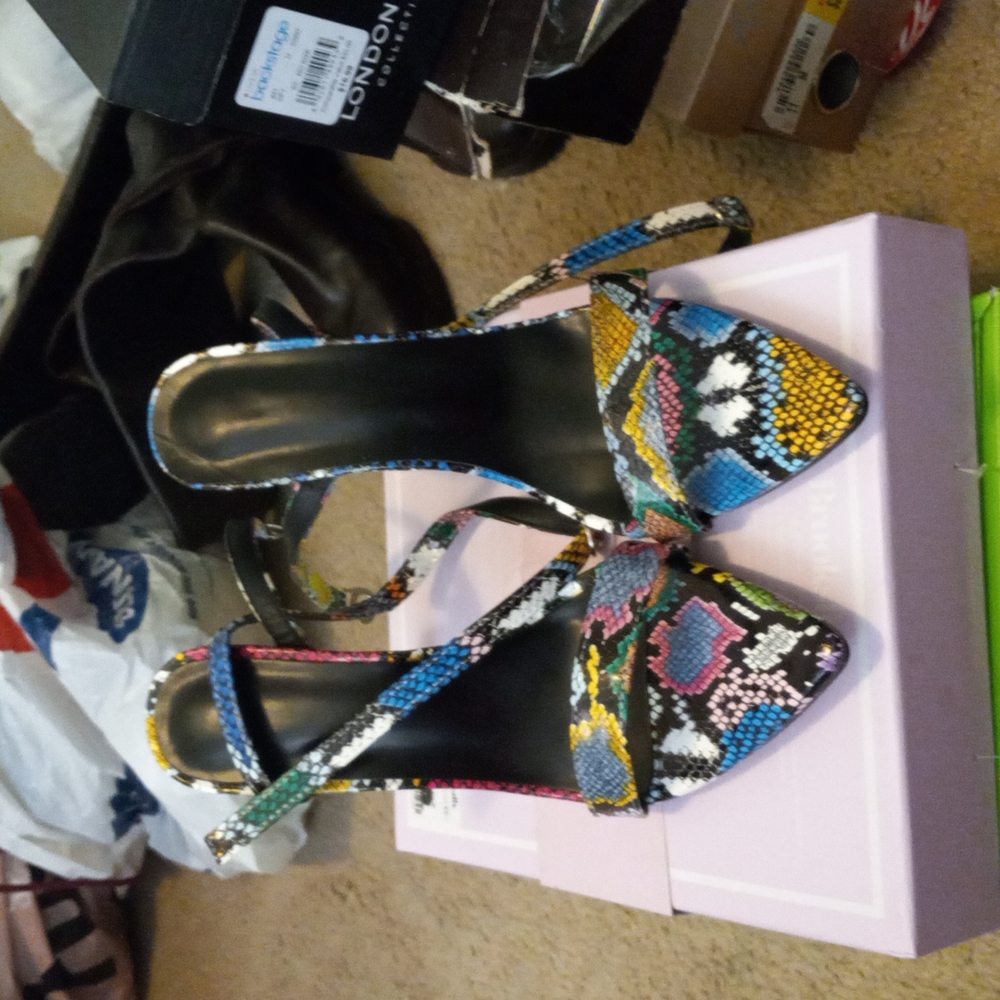 Ladies Shoe's